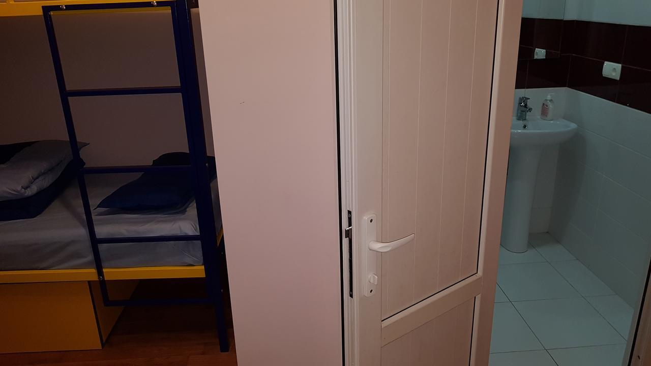 Shat Lav Hostel Erevan Exterior foto
