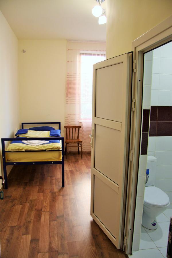 Shat Lav Hostel Erevan Exterior foto